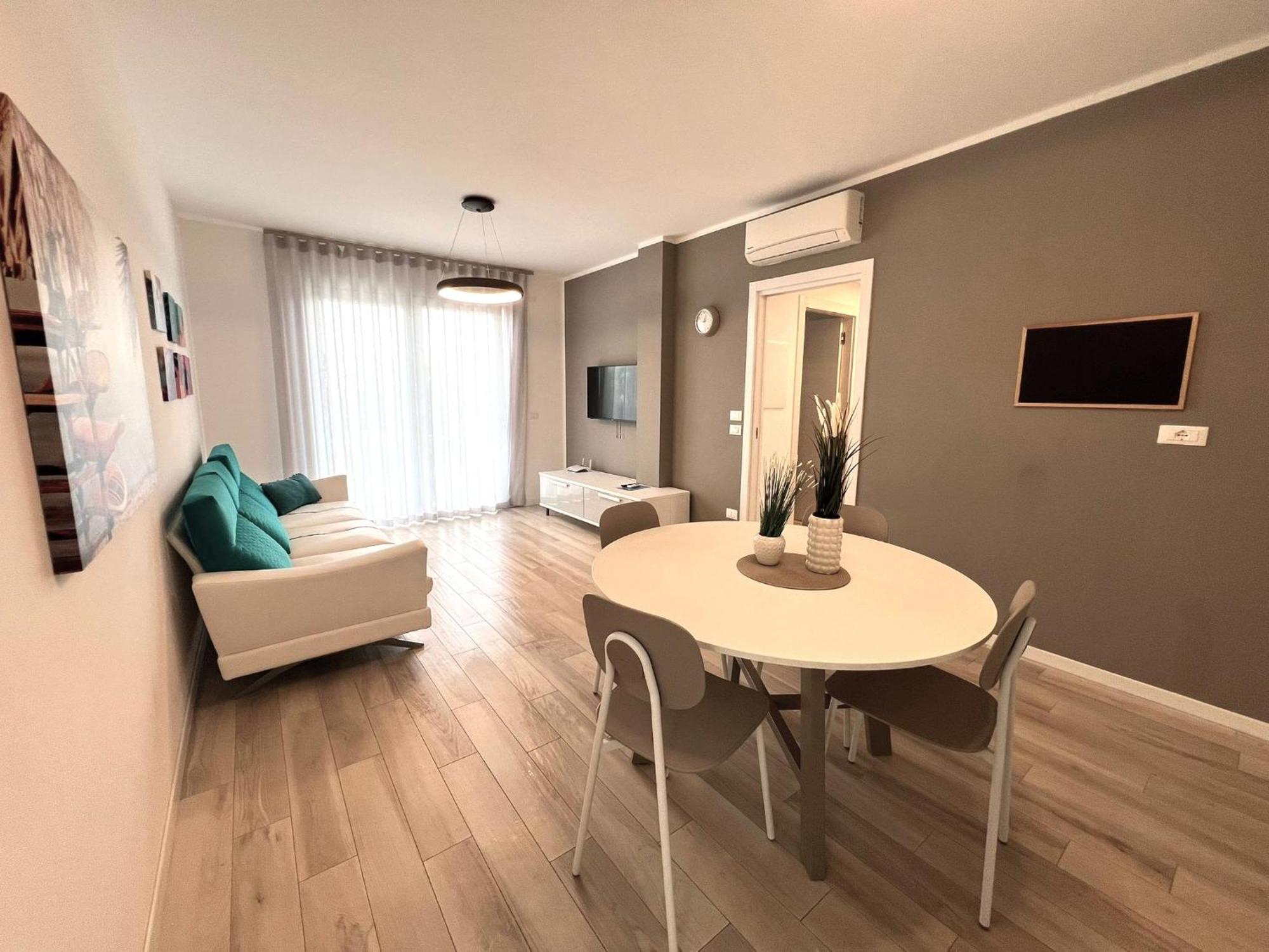 Sun Beach Residence Con Piscina - Piazza Brescia - Adria Holiday Jesolo - Family Apartments Zimmer foto